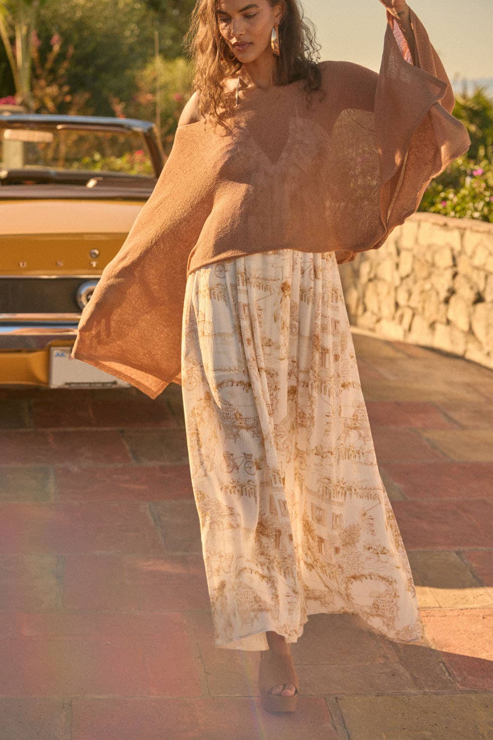 Scenic-Print Toile Tie-Back Halter Maxi Dress | Promesa