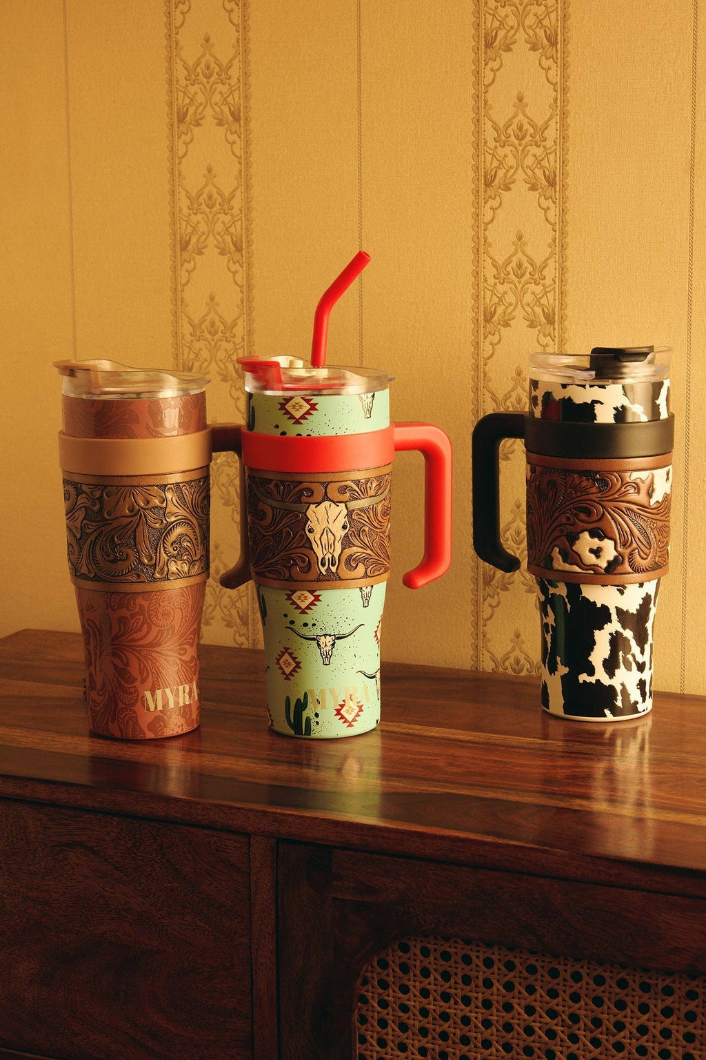 Myra | Wide Wyoming Tumbler In Brown and White